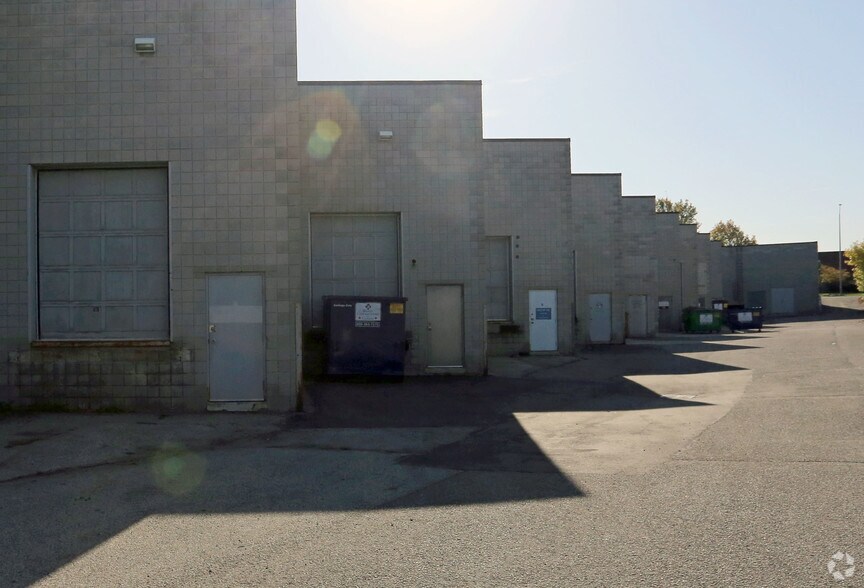More Photos Of 50 Valleywood Dr, Markham Light Manufacturing For Lease