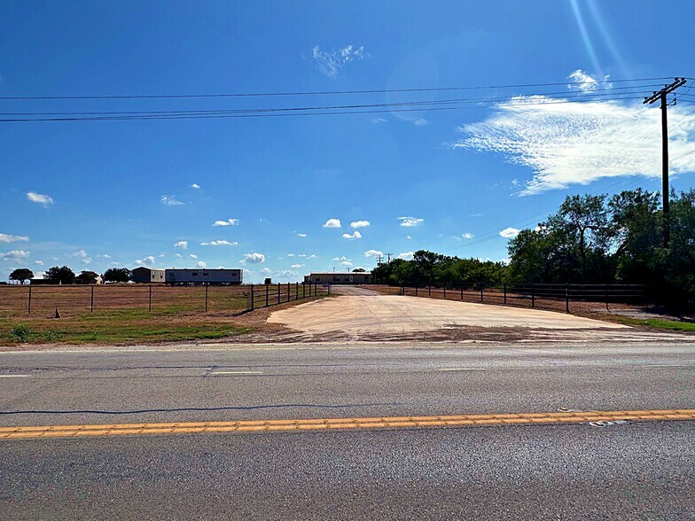 Primary Photo Of 823 TX-16, Jourdanton Land For Sale