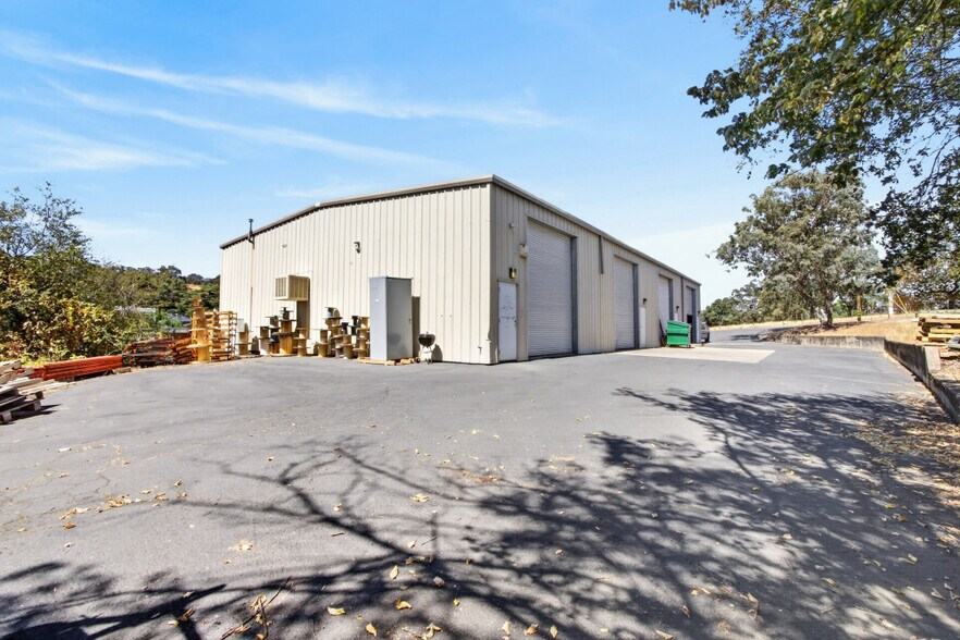 More Photos Of 10771 Argonaut Ln, Jackson Distribution For Sale