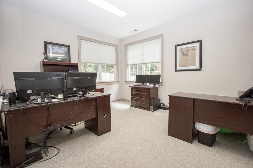 More Photos Of 4180 Providence Rd, Marietta Unknown For Lease