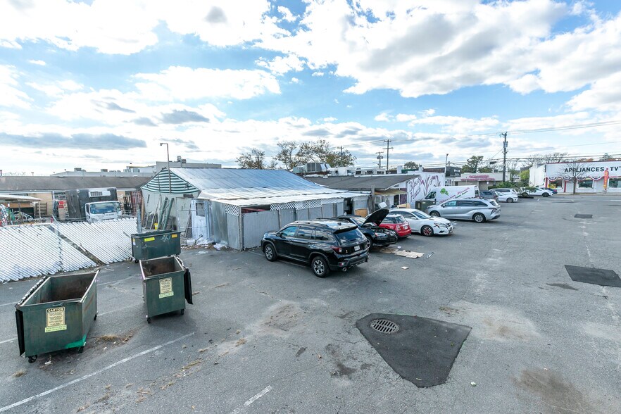 More Photos Of 3031 Long Beach Rd, Oceanside Storefront For Sale