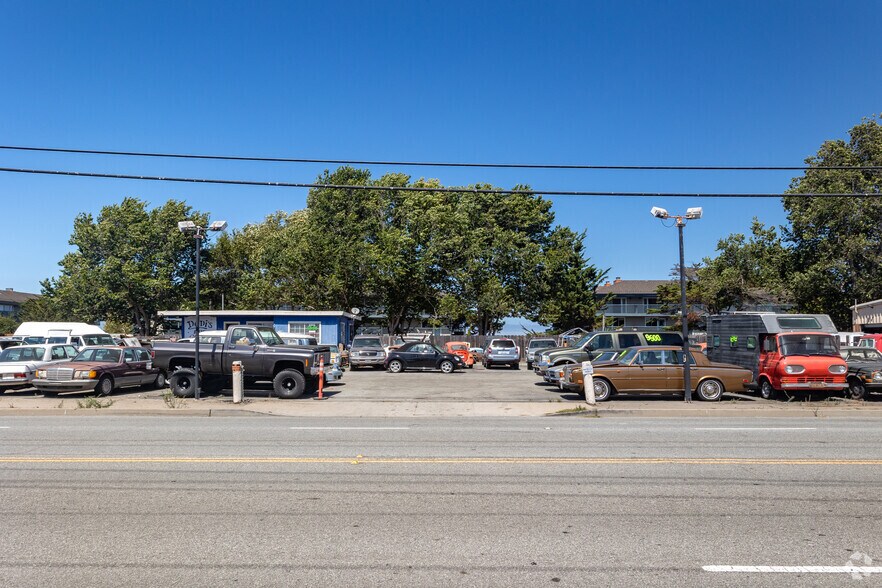 Primary Photo Of 1107 Del Monte Ave, Monterey Unknown For Lease