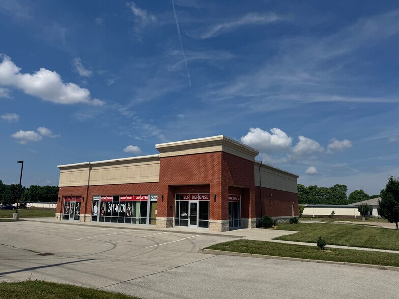 Primary Photo Of 10990 Allisonville Rd, Fishers Storefront For Lease