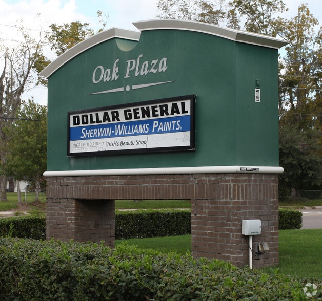 More Photos Of 716 New Berlin Rd, Jacksonville Unknown For Lease