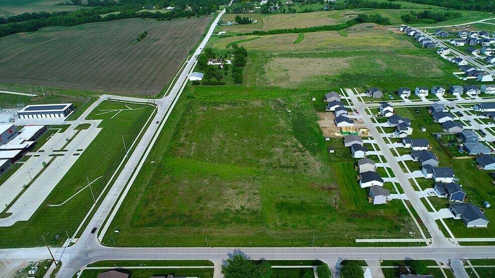 More Photos Of 01 Iowa Ave, Indianola Land For Sale