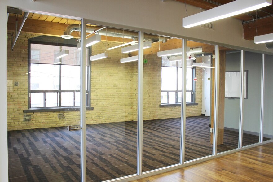 More Photos Of 107 Atlantic Ave, Toronto Office For Lease