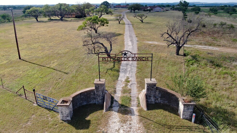 More Photos Of 1159 County Road 1139, Lampasas Land For Sale