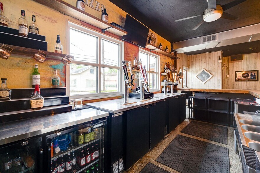 More Photos Of 108-111 W Main St, Medway Restaurant For Sale