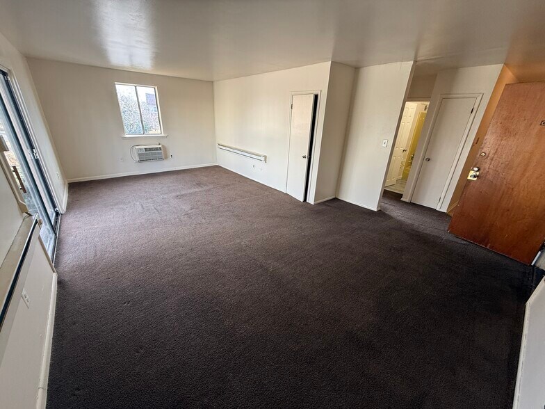 More Photos Of 1007-1023 Bullock Ave, Lansdowne Apartments For Sale