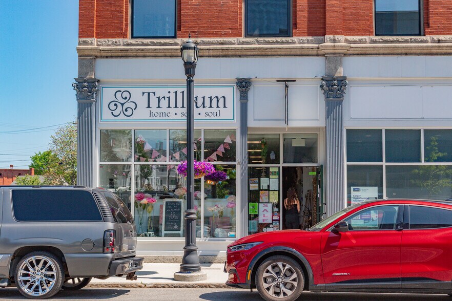 More Photos Of 234 Main St, Biddeford Storefront Retail Office For Lease