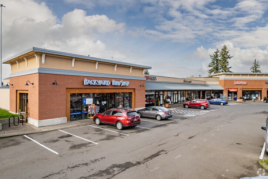More Photos Of 16829-16949 65th Ave, Lake Oswego General Retail For Lease