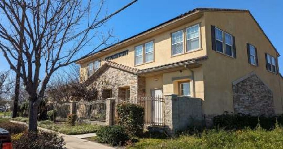 More Photos Of 8381 Juniper Ave, Fontana Medical For Lease