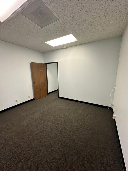 More Photos Of 17316 Edwards Rd, Cerritos Office For Lease