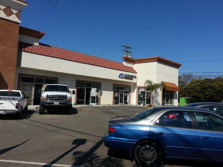 Primary Photo Of 2860 E Vineyard Ave, Oxnard Storefront Retail Office For Lease