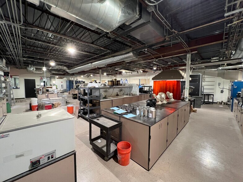 More Photos Of 1395 N Hayden Rd, Scottsdale Office For Lease