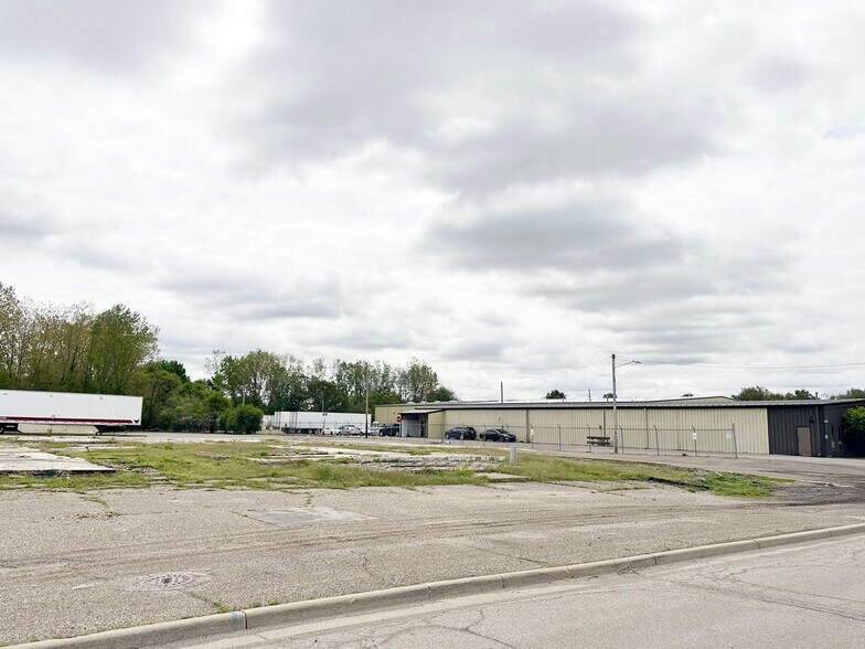 More Photos Of 1250 Industrial dr, Mishawaka Land For Sale