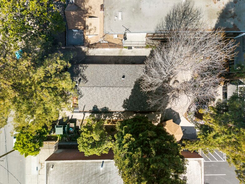 More Photos Of 22427 Montgomery St, Hayward Congregate Senior Housing For Sale