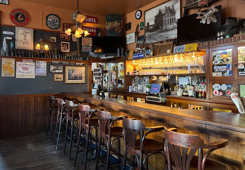 More Photos Of 101 E Bridge Ave, Saratoga Hotel For Sale