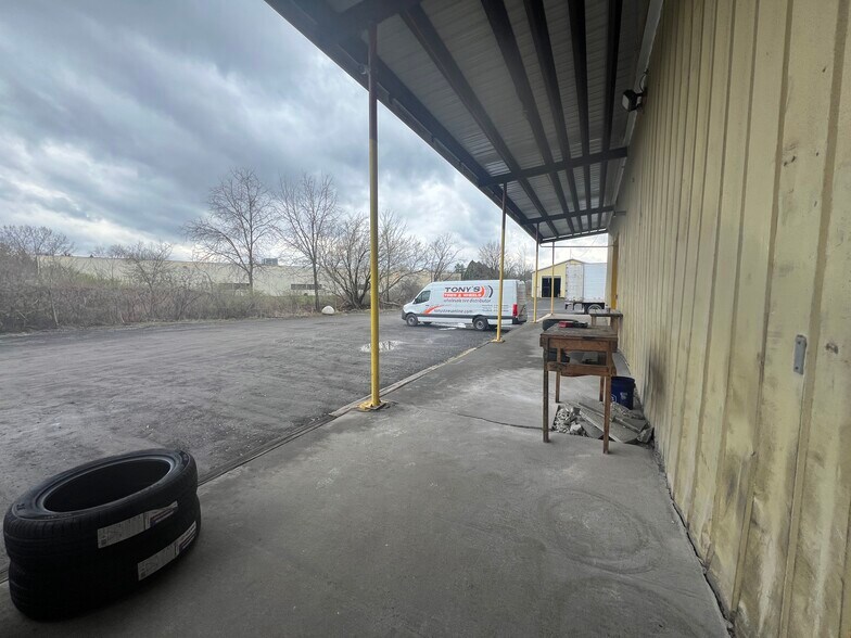 More Photos Of 1215 State Fair Blvd, Solvay Warehouse For Sale