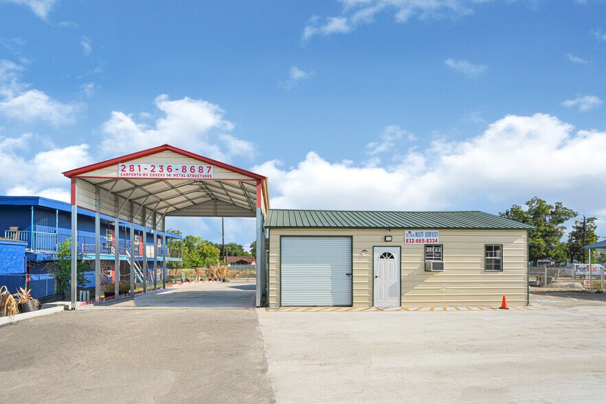 More Photos Of 721 Pasadena Fwy, Pasadena Industrial For Sale