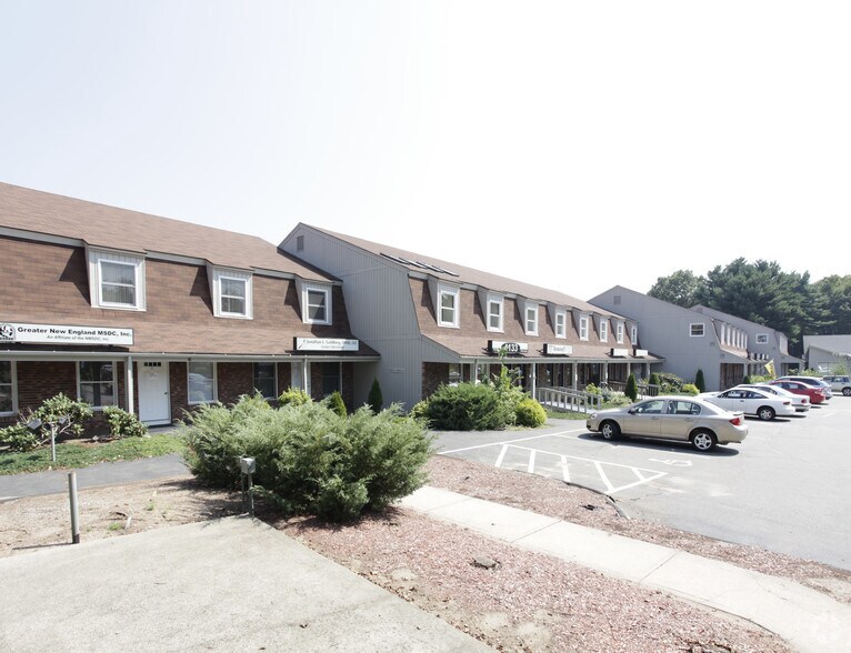 More Photos Of 4137 Whitney Ave, Hamden Storefront Retail Office For Sale