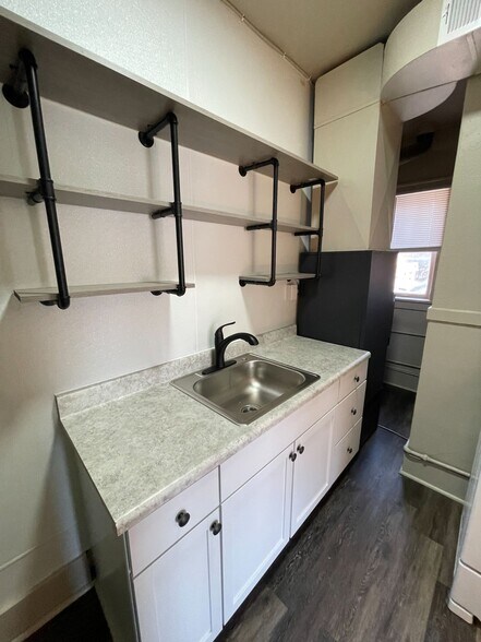 More Photos Of 301 21st St, Sioux City Apartments For Sale