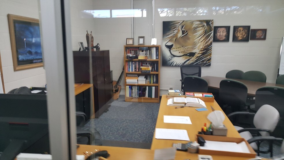 More Photos Of 419 Emancipation Ave, Houston Assisted Living For Lease