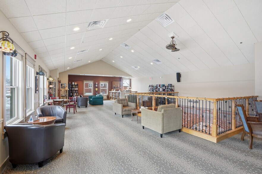 More Photos Of 116 W Main St, West Branch General Retail For Sale