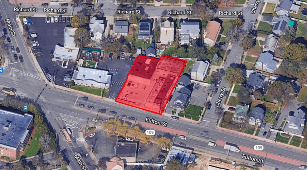Primary Photo Of 765 Fulton St, Farmingdale Warehouse For Sale