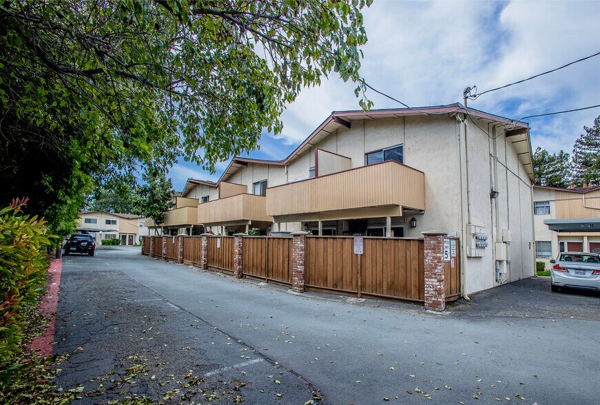 More Photos Of 3066 Willow Pass Rd, Concord Apartments For Sale