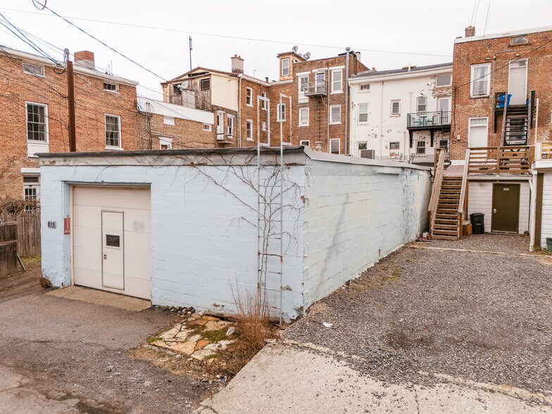 More Photos Of 705 Warren St, Hudson Storefront Retail Residential For Sale