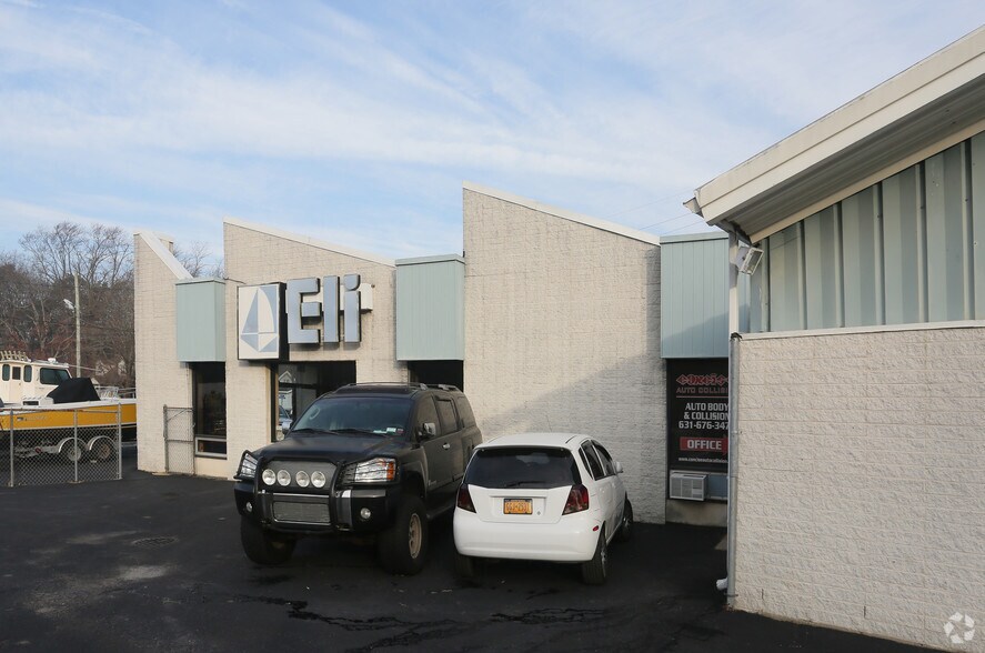 More Photos Of 1439 Montauk Hwy, Oakdale Service For Lease