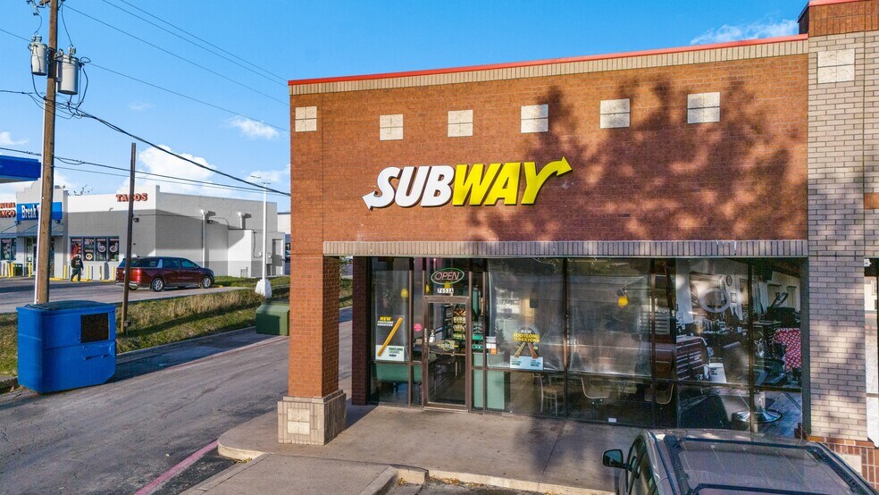 More Photos Of 7520-7640 NE Loop 820, North Richland Hills Unknown For Lease