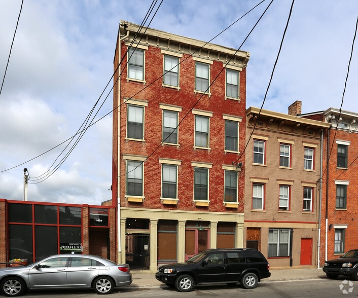 More Photos Of 1431 Walnut St, Cincinnati Apartments For Lease
