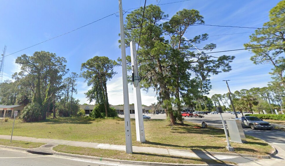 More Photos Of 162 US-17, East Palatka Land For Sale