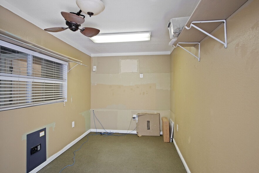 More Photos Of 1485 Atlanta Ct, Turlock Warehouse For Lease