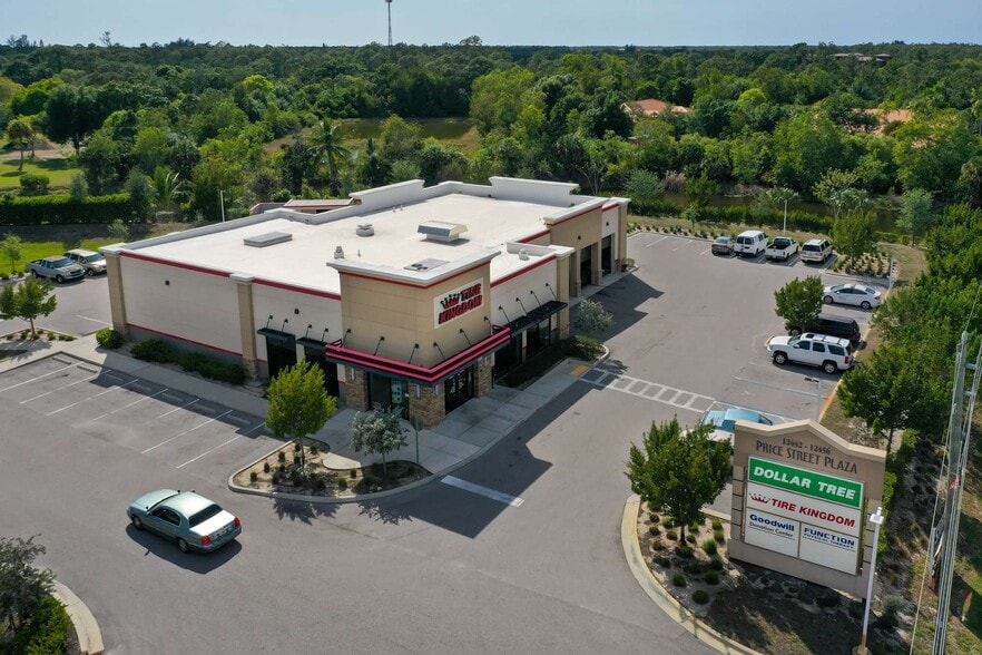 More Photos Of 12663 Tamiami Trl E, Naples Unknown For Lease