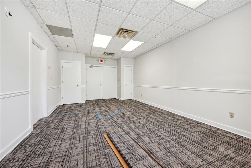 More Photos Of 775 Mountain Blvd, Watchung Office For Lease