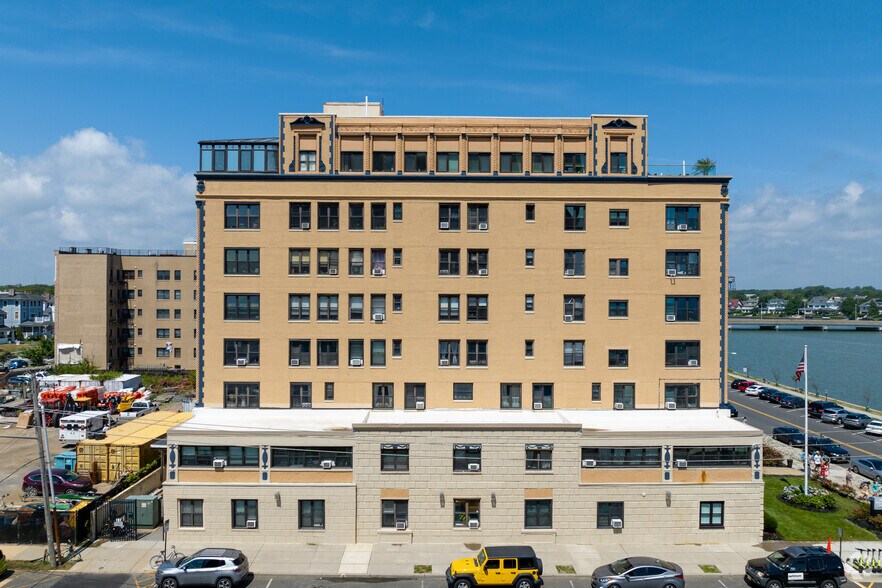 More Photos Of 200 Deal Lake Dr, Asbury Park Apartments For Sale