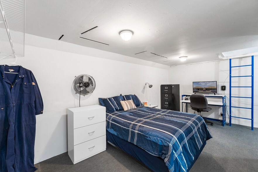 More Photos Of 50342 Brown Rd E, Sprague Specialty For Sale