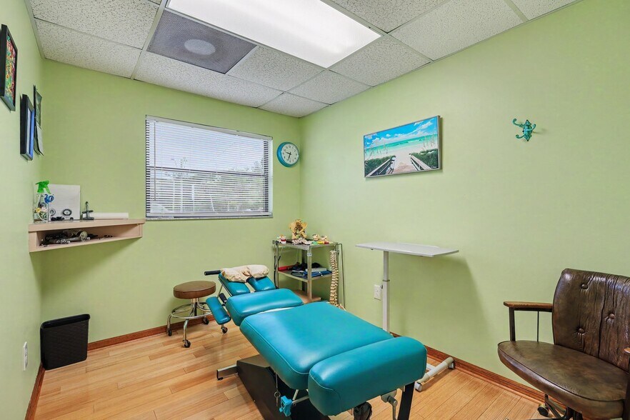 More Photos Of 1589 S Wickham Rd, West Melbourne Medical For Sale