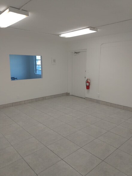 More Photos Of 1000 S Dixie Hwy W, Pompano Beach Office For Lease