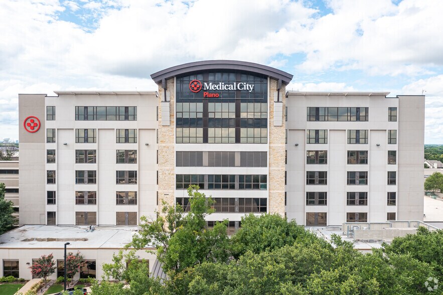More Photos Of 1600 Coit Rd, Plano Medical For Lease