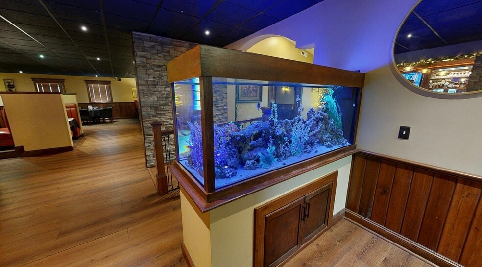 More Photos Of 1509 3rd Ave, Huntington Specialty For Sale