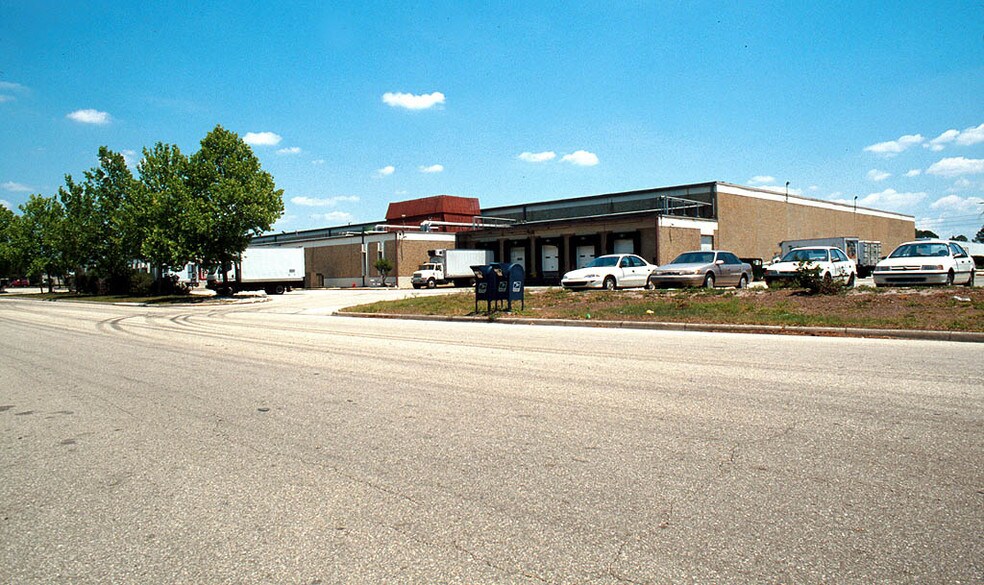 More Photos Of 2292 W Sand Lake Rd, Orlando Refrigeration Cold Storage For Lease