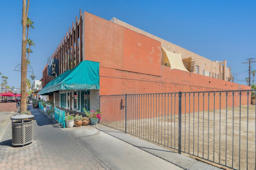 More Photos Of 360-368 N Palm Canyon Dr, Palm Springs Restaurant For Sale