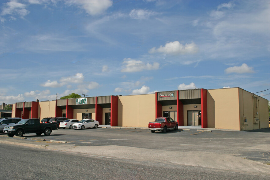 Primary Photo Of 10800-10812 Hillpoint Dr, San Antonio Unknown For Lease