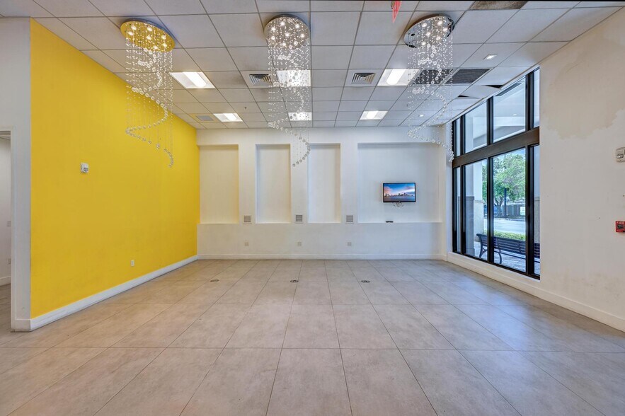 More Photos Of 301 Altara Ave, Coral Gables Apartments For Lease