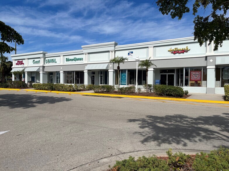 More Photos Of 11600 Gladiolus Dr, Fort Myers Unknown For Lease
