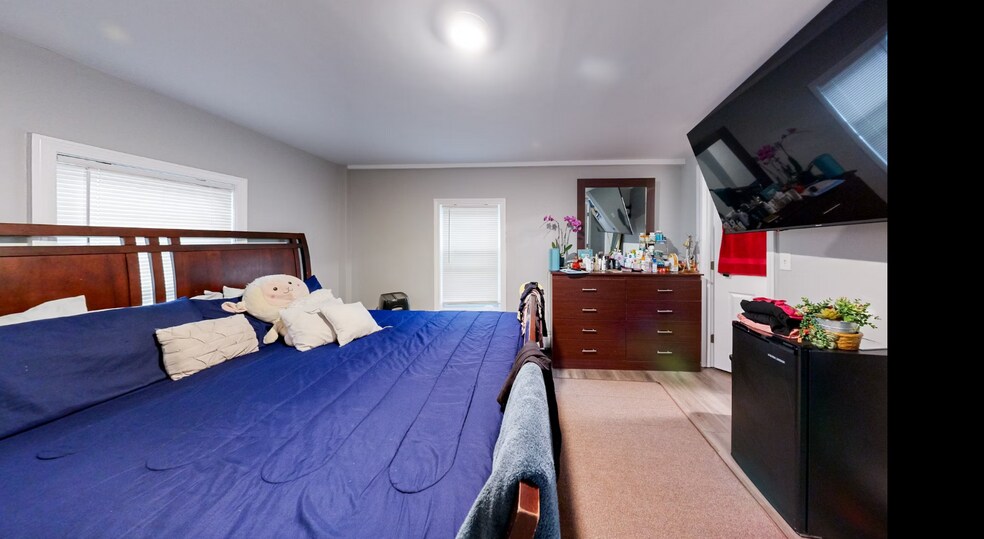 More Photos Of 55 Pleasant St, Marlborough Apartments For Sale